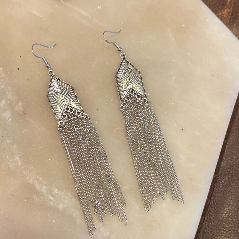 Silver antique like rustic dangle earrings